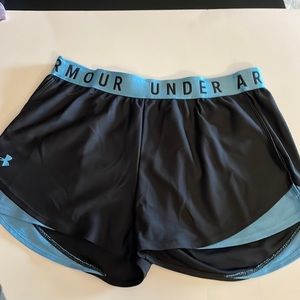 Women's UA Play Up 3.0 Twist Shorts, Black/blue, Size M